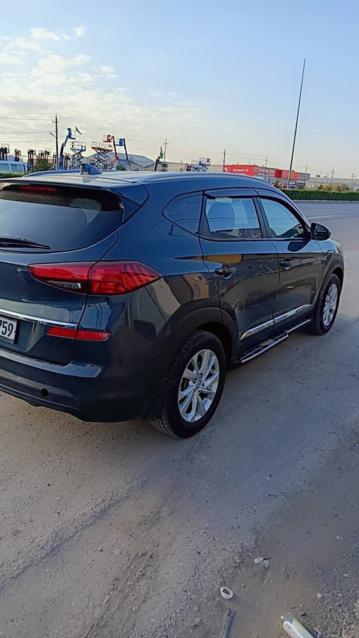 السلام عليكم
توكسان ٢٠١٩ للبيع 
 لمتد فول مواصفات عدا الفتحه 
تحكمات قياده
رادار وبصمه وكشن كهربائي
وتخم تأير جديد   
السياره مكفوله من الصبغ والضربه
سياره جديده بمعنئ الكلمه 
 رقم اربيل 📍 
السعر ١٨٠ وبيها مجال   
للاستفسار اكثر الاتصال علئ الرقم أو الواتساب
***********
