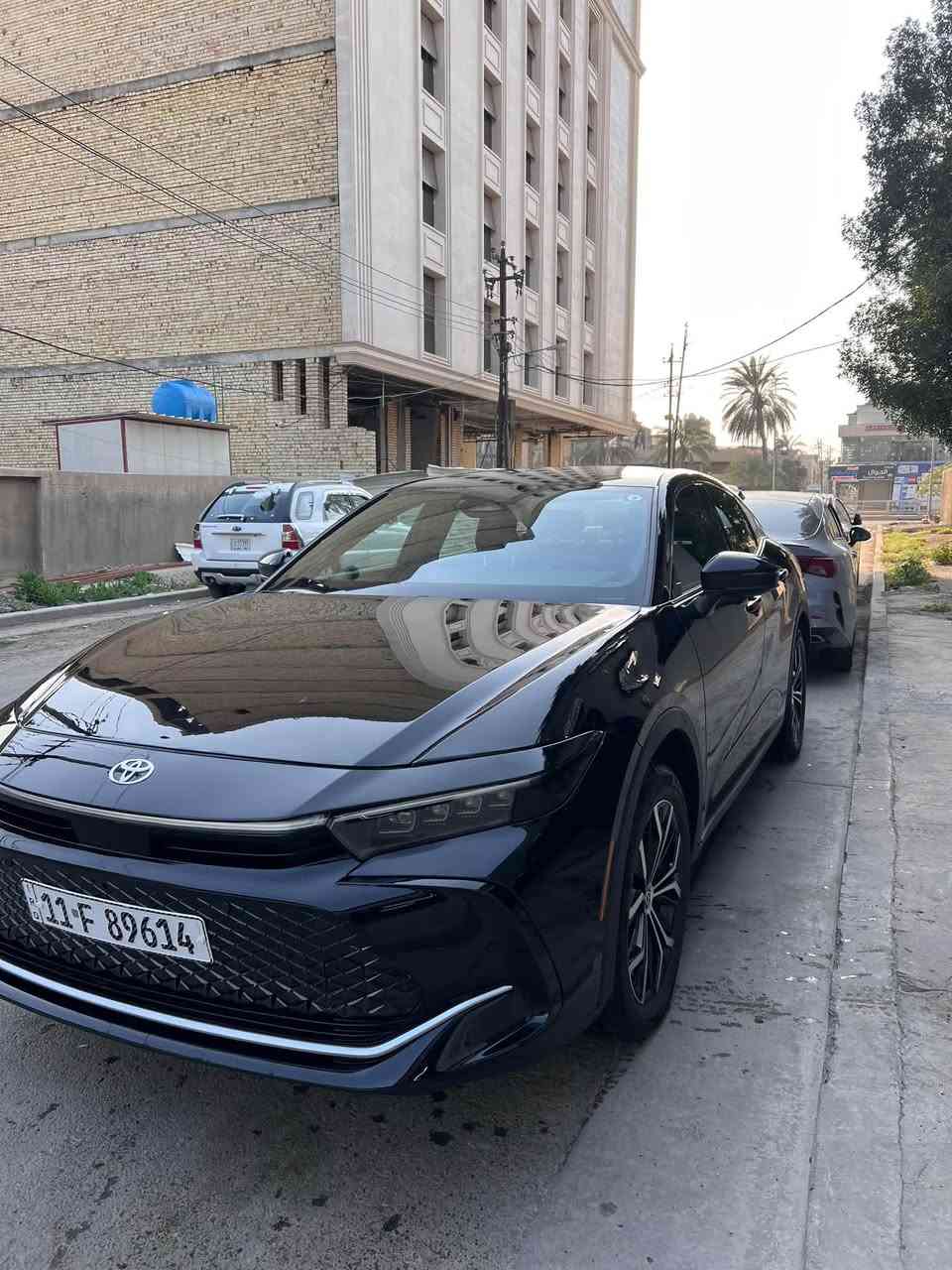 كراون موديل ٢٠٢٤ 
ماشية٧ الاف
محرك ٢٥٠٠ هايبرد
فول مواصفات لمتدد
قمارة تيسلا
حساسات امامي خلفي 
رادارات امامي خلفي 
قيادة ذاتية 
تدفئة تبريد كشنات 
سايد بريك بصمة 
اوتو هولد
EVمود
لايت ٤ عدسات
مري شفط
حادثهة جاملغ وبنيد مبدل 
باب مصبوغ 
***********
بغداد حي القاهرة
السعر ٢٥٨
