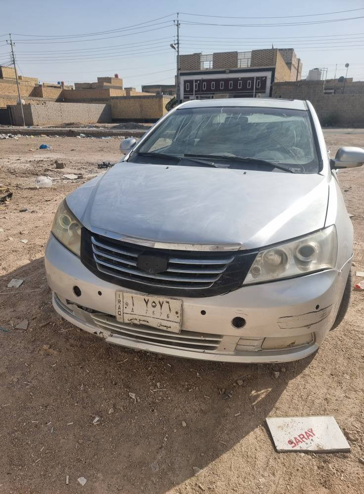 سيارة ام كراند موديل ٢٠١٢ للبيع محور كورلا التبريد شغال سيارة بيها نقوصات بسيطه سنويتها ساقطه وصاحبها موجود السعر ٣٨وبيها مجال بسيط  مكان السيارة الناصريه الاسكان الصناعي رقمي *********** ناصرية, ذي قار
