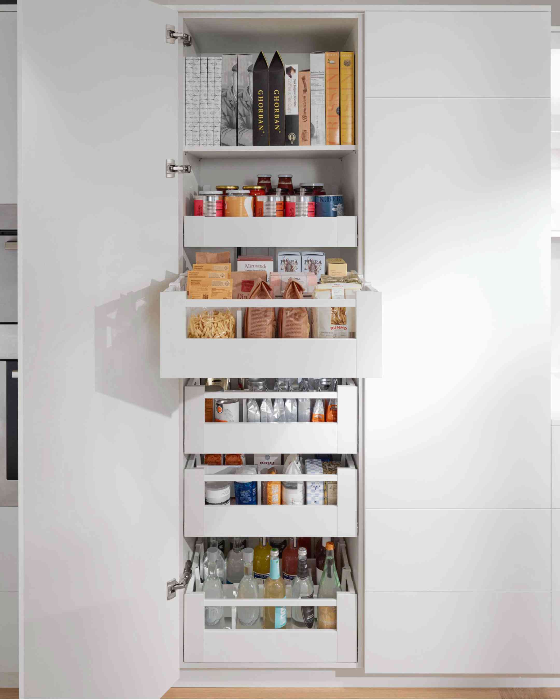 ‏✨TANDEMBOX ANTARO DRAWER✨ ادراج TANDEMBOX ANTARO من BLUM، البساطة التي تتحرك بإتقان 🧡.. ‏‎•الحمولة القصوى 30كغم • العمق 50سم • متوفر باللون الاسود القهوائي • متوفر ب احجام و نماذج مختلفة لاستخدامها في اي مكان في منزلك• يمكن تركيبة كهيدروليك او لمس كهربائي• ‏‎صنع في النمسا 🇦🇹 ✨TANDEMBOX ANTARO DRAWER✨ Tandembox antaro drawer system by BLUM: simplicity that moves to perfection 🧡... •Maximum load 30 kg • Depth 50 cm • Available in color black • Available in different sizes and models for use anywhere in your home • Made in Austria 🇦🇹 ‏‎‏‎🔵الوكيل الحصري لشركة BLUM في العراق ‏‎‏‎ضمان مدى الحياة💯 ‏‎‏‎شركة قمة التالين للتجارة العامة ‏‎‏‎‏‎📍 العنوان: بغداد - كرادة خارج - ساحة عبدالقادر  الجزائري 📲*********** ‏‎‏‎‏‎لمعرفة الاسعار والتفاصيل  يرجى  مراسلتنا  WhatsApp على *********** ‏‎‏‎‏https://linktr.ee/taleeniq ‏‎‏‎‏‎نسعى دائما لخدمتكم! 💙 !We always strive to serve you ‎‏#BLUM #BlumIQ  #BlumIraq #BlumBaghdad  #Blumaustria  explore TandemboxAntaro⁩⁩⁩⁩⁩
