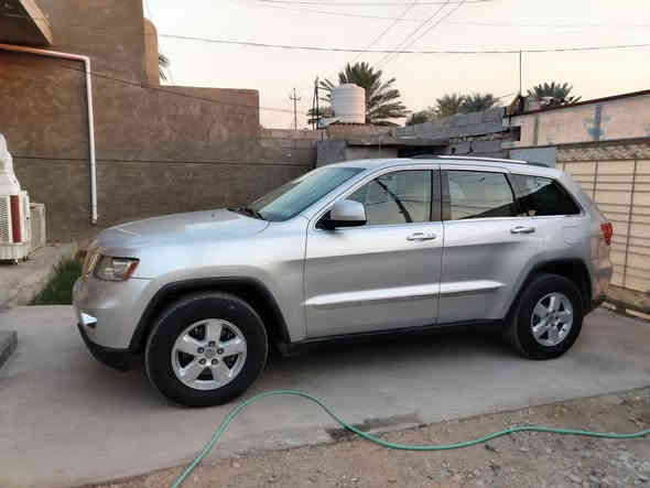 من رخصت الأدمين بموفقت المنشور سياره جيب لاريدو لبيع موديل 2011مكفوله كفله عام بس صبغ حزام بس شخوط رقم بغداد تحويل ثاني يوم ***********
