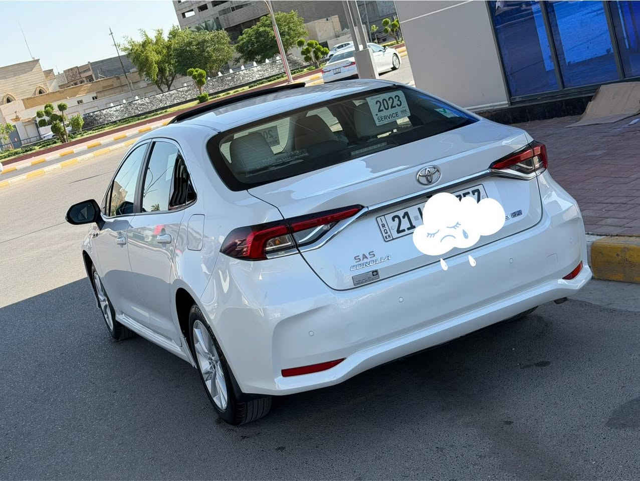 سلام عليكم
كورلا ساز 
موديل 23 
فول مواصفات 
خليجي كفاله من صبغ 
سعرها 165بيها مجال 
اتصال تدلل 
***********  مكان رمادي
