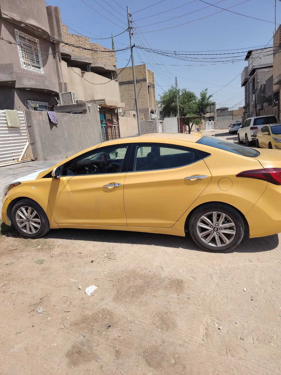 السلام عليكم ألنتره للبيع أمريكي محرك 2000 رقم بغداد سياره بأسمي مداور ثاني يوم فول مواصفات ليبل واحد حره سياره مصفه تبريد ثلج مديل 2014 مواصفات 2016 سياره كلش حلوه تجي وشوف بعيني مكان كربلاء سعر 113 وبيه مجال استفسار *********** بيه جاملغ وشويه بل بنيد بدون دواخل
