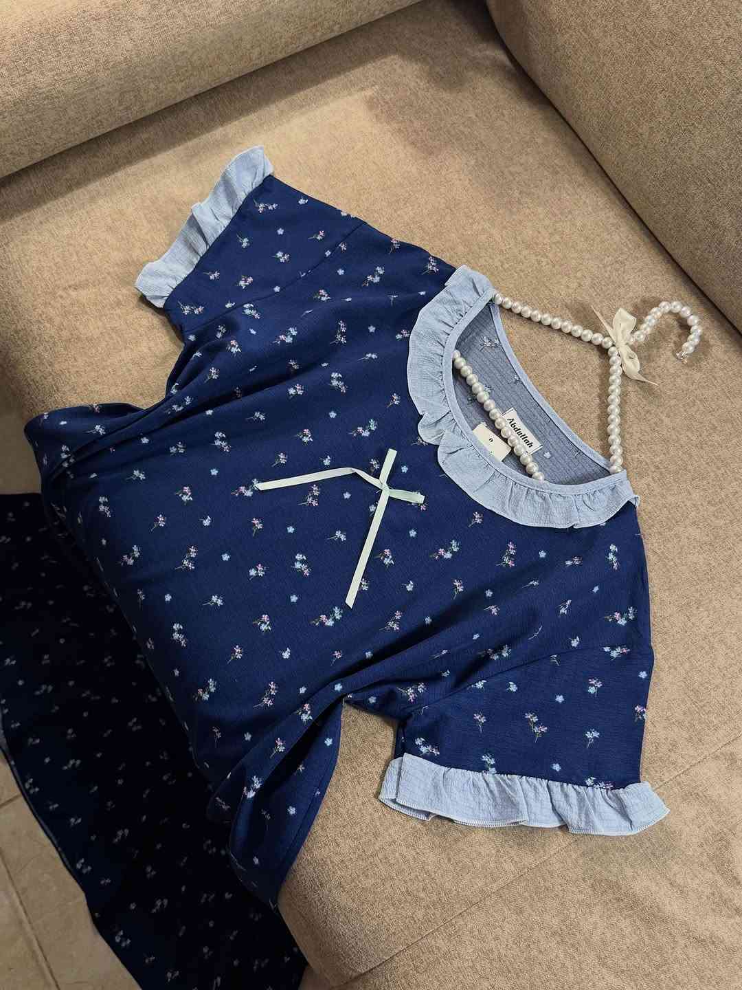 💙🩵✨دشداشة قصيرة 
السعر 15 الف 
الخامة كريشة بارد 
القياس فري سايز تلبس وزن 60-90 راهية 
طولها 118 سم تغطي الركبه وتنزل ✨ 

#اكسبلور_فولو #اكسبلورر #بجامات #اكسبلور⁩⁩


**إذا كنت صاحب هذا الإعلان وتريد حذفه لأي سبب، رجاءا أرسل رسالة إلى الدعم الفني**