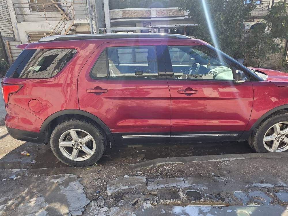 فورد اكسبلور XLT 2019  رقم بغداد، سعرها ١٨٠٠٠ مبدل بنيد فقط سنوية باسمي ماشية96000km نواقصها فريز تبريد فقط مكفولة كير ومحرك ودواخل كهربائيات كلوب الايرباك مشتغل وبيها تكحيلات.. مكانها حي العامل *********** بغداد, العراق
