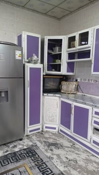 كاونتر للبيع ٤٥٠ و بي مجال بردة للبيع ٦٠ وبي محال ميز طعام ٥٠ وبي مجال...