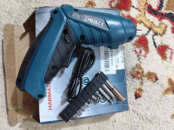 بضاعه ماركه كلمن وسعره

بيهن شلعه مال كامرات عدد 4 
وبكج مكاين حلاقه الماني المنشا
وبيهن عده مال تصليح سبالت غاز وفاكيوم
وهواي شغلات كلمن وسعره وبخدمتكم 
*********** واتساب
