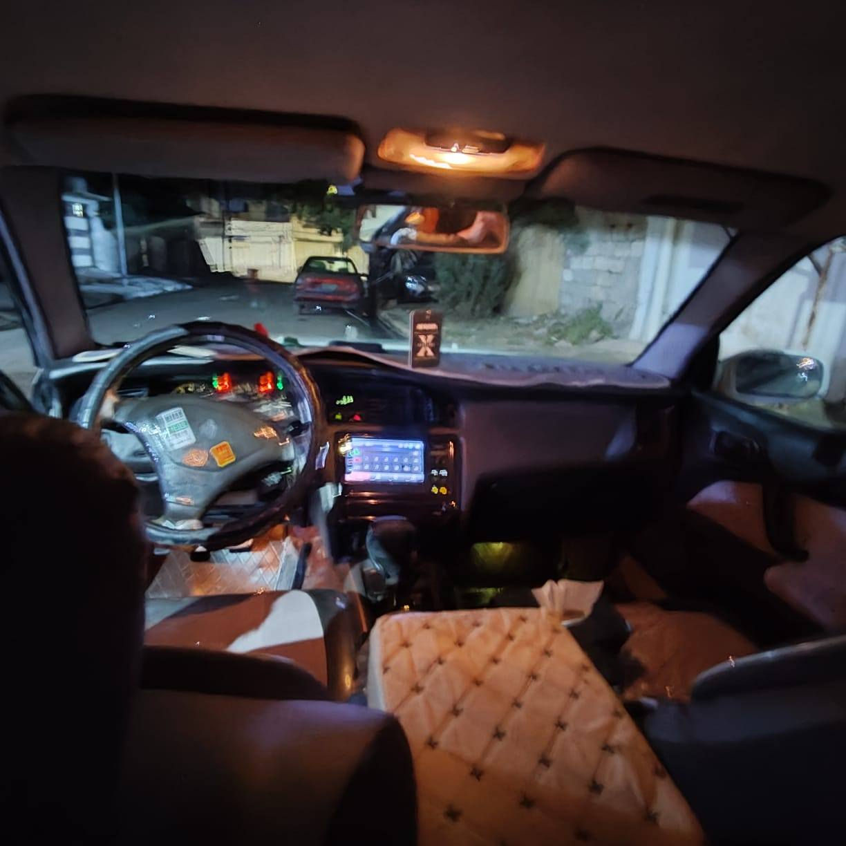 عندي بطه للبيع  للتواصل *********** هاي صور كدام عينكم نضيفه
