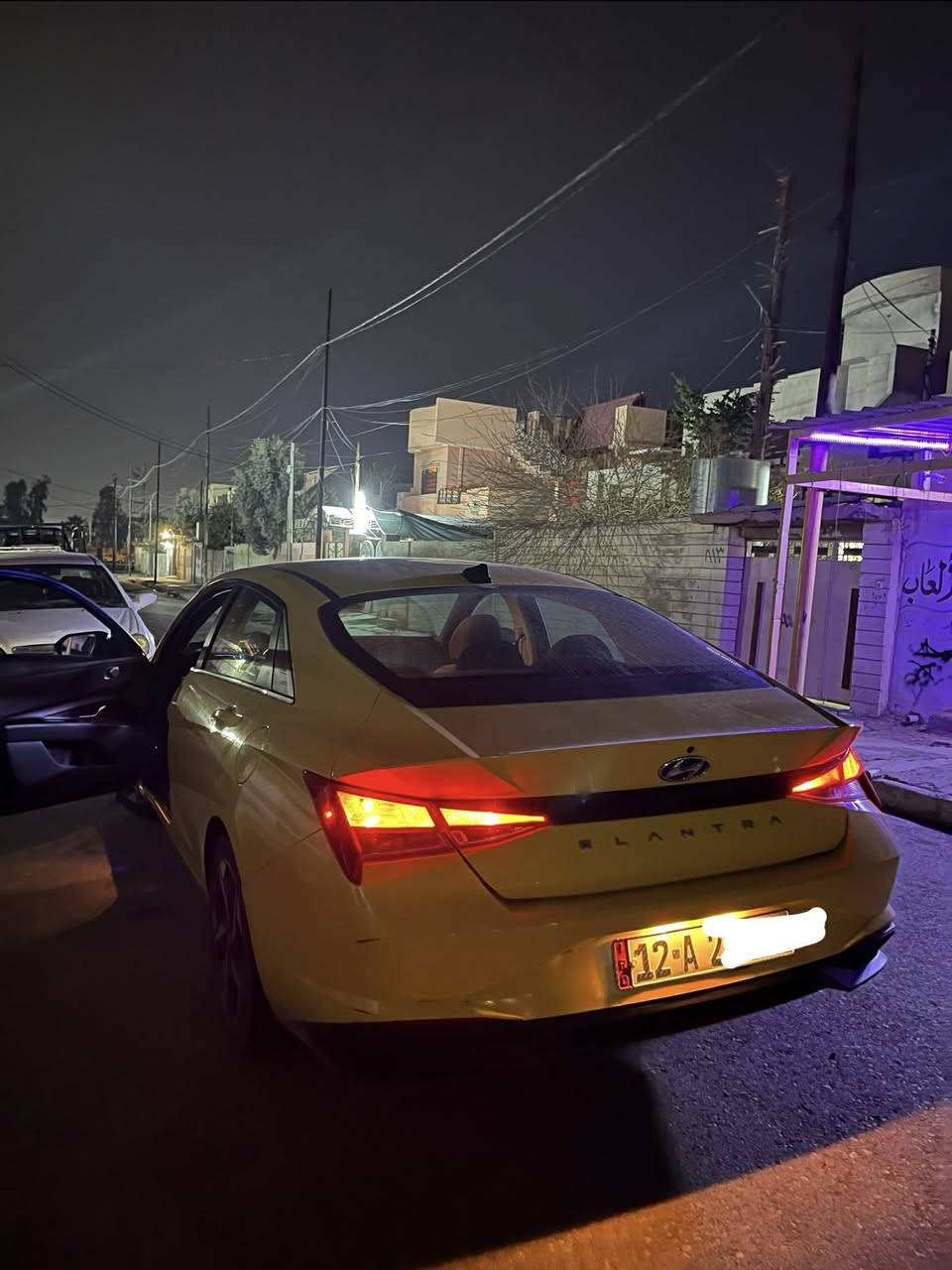 الانترا فضائي 
موديل 2023
مواصفات فوول بدون فتحه 
هيئه غرامه صفر 
تحكمات رادارات 
كشنات تدفئه وموصفاتها كثيره خير من الله 
التواصل ع خاص او ع رقم 
***********
