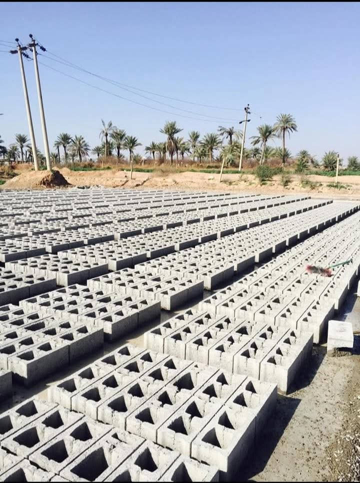 ا السلام عليكم بلوك اربيلي نسف الطول 40 والارتفاع 20 داخل ميساء الاتصال***********
