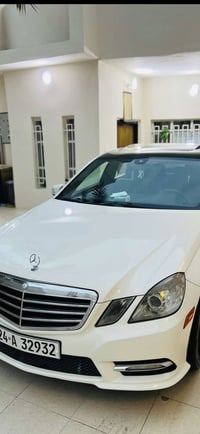 حبايب Mercedes-Benz E350  مارسيدس E350 2012  محرك 3500 مو 3000  تو ويل...