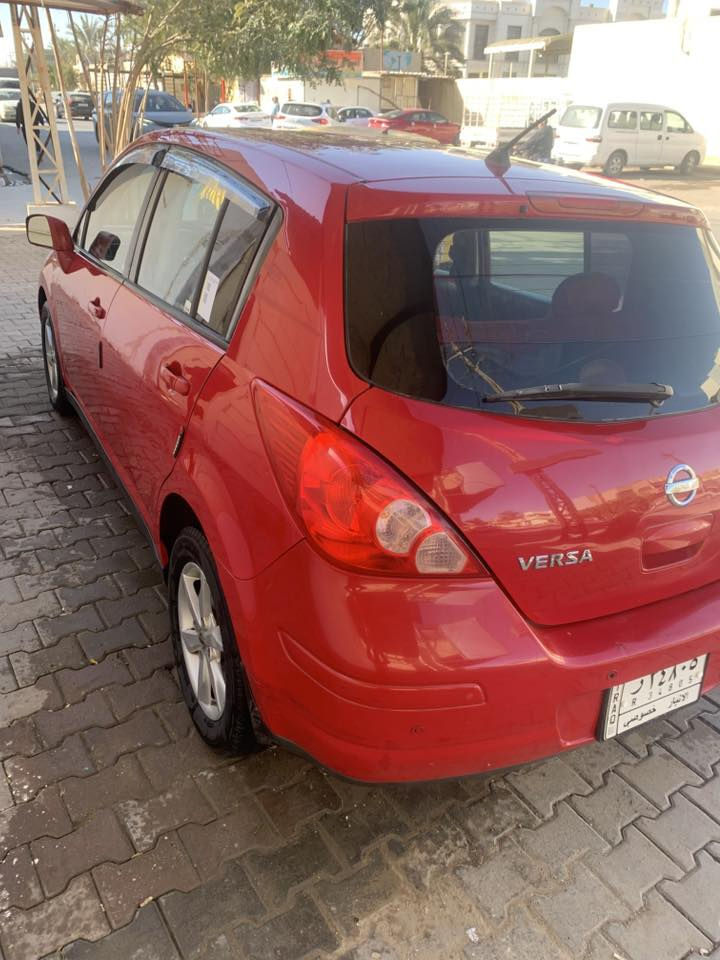 سلام عليكم نيسان فيرزا 2010 مكفوله رقم انبار مشروع وطني سياره جاهزه وبلاديه محرك 1800  گير AT سياره جاهزه من كلشي مكاني الانبار هيت  سعر 82 وبيها مجال الاستفسار واتساب ***********
