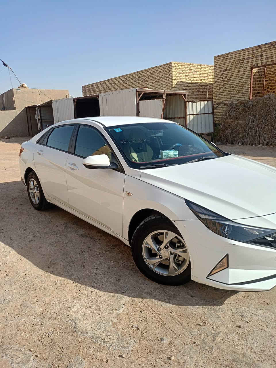 للبيع او المراوس هوانداي الانتره وارد خليجي كوري الاصلي مو التجميع الصيني موديل2022السياره مكفوله كفاله عامه رقم مثنى الدولي الجديد معوقين وكاله بسم المشتري رقم وهزه وسنويه كله جديد السياره مواصفاتهه معروفه نص فول سويج وتبريد قطعتين شاشه كبيره تدعم ابل كار بلي وشاحن واير ليس وغيرهه من المواصفات السعر160وبيهه مجال بصيط جدآ مكان السياره الرميثه ***********
