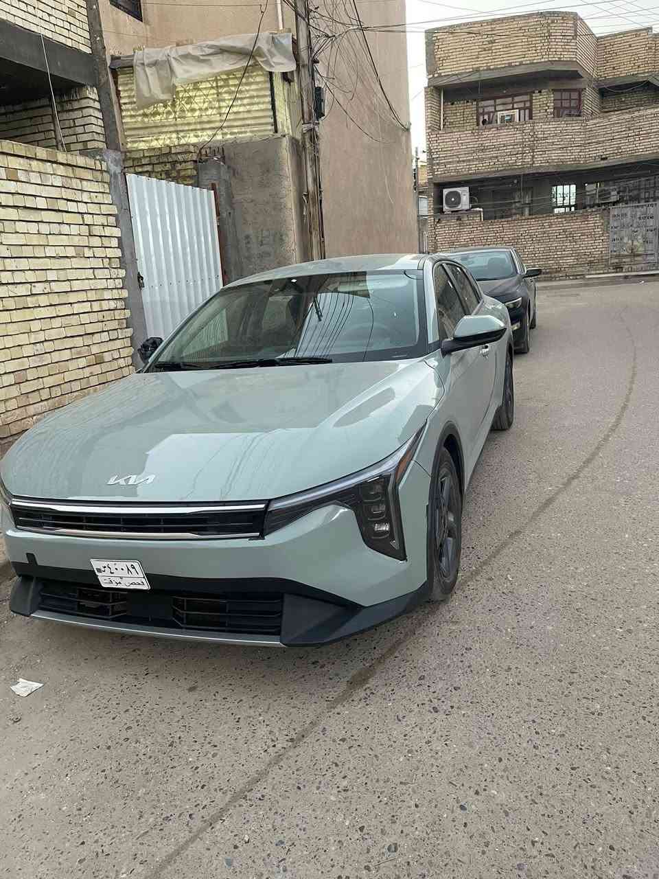 السلام عليكم كي فور 2025 بدون رقم منفيس بااسمي بغداد 

قطعه وحده مبدله فقط بنيد 

السياره جاهزه على آخر شي 

بصمه تشغيل بيها هواي مواصفات

الشاصي العكس السائق صار بي سحب بسيط 

ماشيه 18 مكان السياره بغداد الدوره سعر 133

هاتف ***********@
