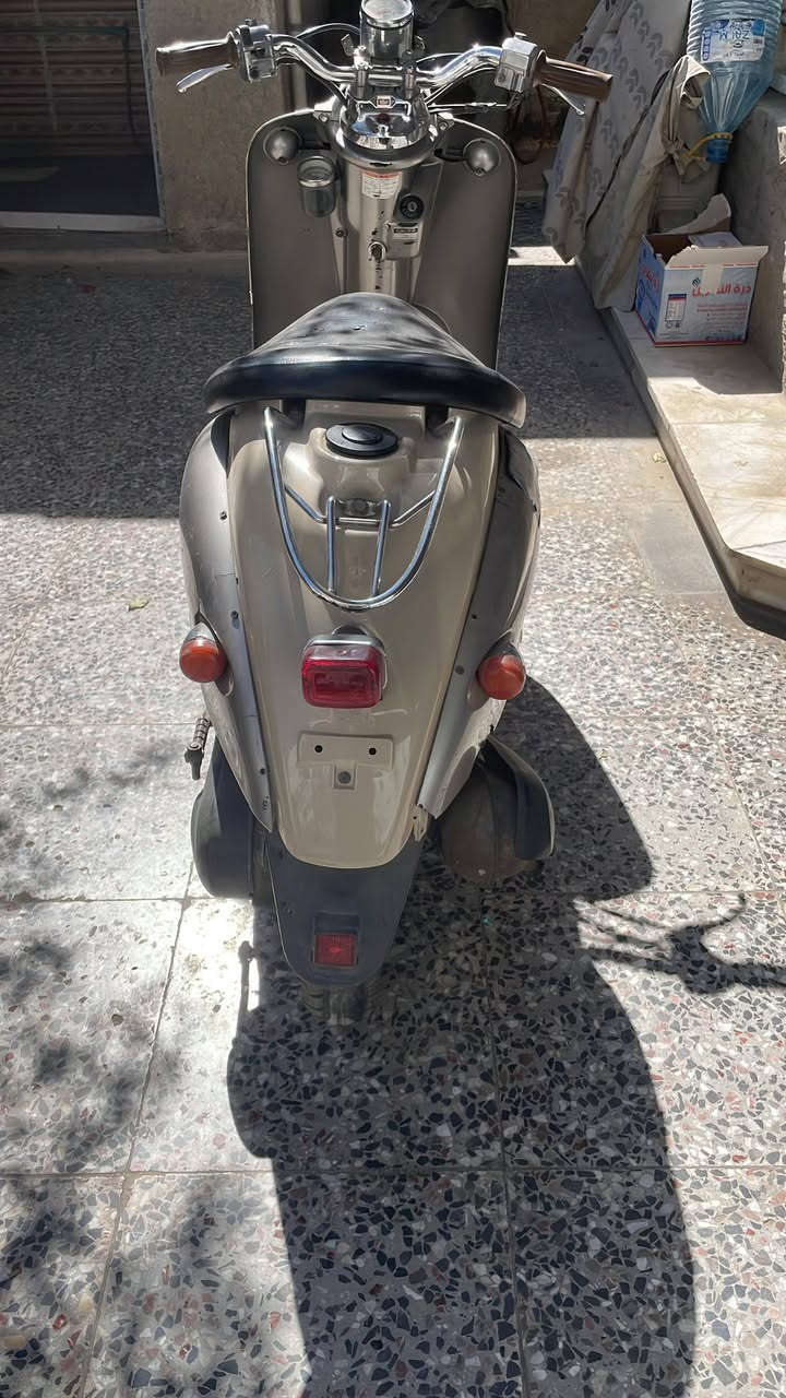 سلام عليكم دراجه لبيع كوم حديد ١٧٥ وبيه مجال ***********
