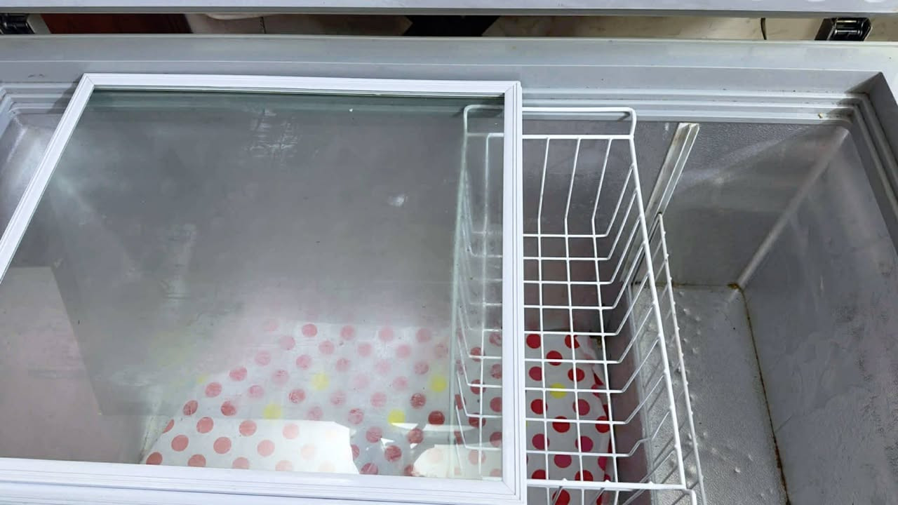 مجمده نوع SHRK
حجم 14 كبير
السعر 180 
العنوان بغداد حي الجهاد


**إذا كنت صاحب هذا الإعلان وتريد حذفه لأي سبب، رجاءا أرسل رسالة إلى الدعم الفني**