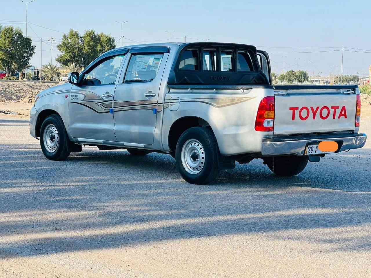 بيكم تيوتا هايلوكس 2006 السياره جديده كلش 
كفالة من الضربه والتبديل مكينه كير حداديه جديده 
تخم تاير جديد شاصي 19 تبريد 🥶+تدفئه 🔥كهربائية كله شغاله شاشه ارضيه وكشنات جلد السياره مسويله ادامه من الدعاميه للدعاميه ماذب عليه ربع رقم واسط مميز  دولي باسمي سنويه مجدده مشروع وطني تريد تحويل تريد وكاله السياره جاهزه مال جناي 
الشراي يتصل 
***********
***********
