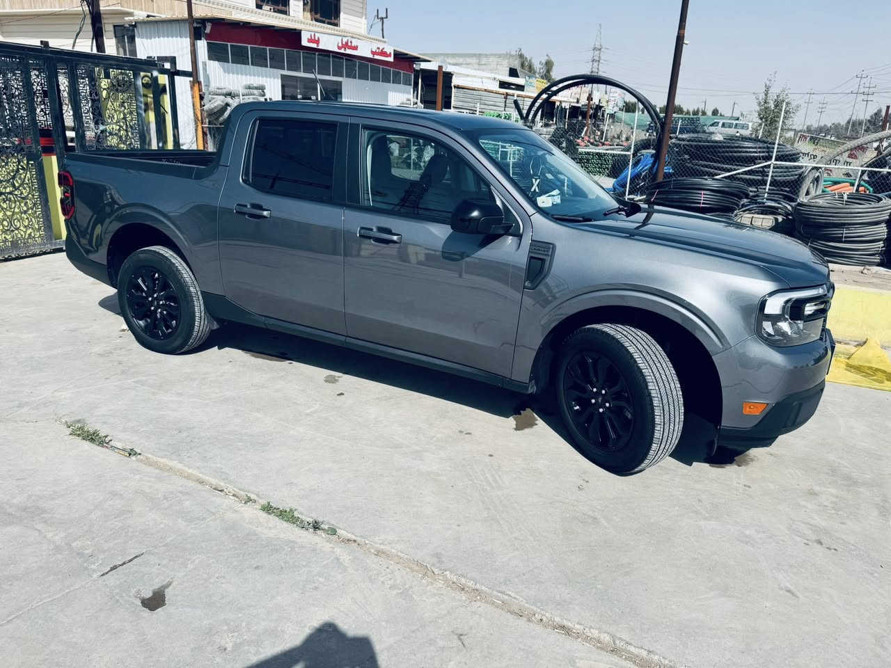 سلام عليكم فورد مافريك موديل 24
كفالة عامة 
‏مواصفات ‫ فول 1/1 رقم ديالى تحويل ثاني يوم السعر 220￼ ***********
