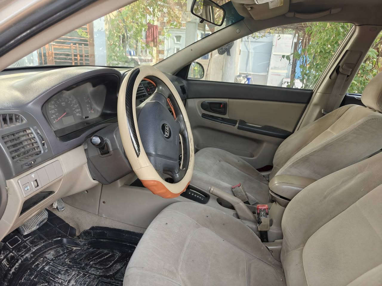 سبكتره 2007 كلش نظيفة وجاهزه صبغ جماليه بدون ظرر السعر 68 مكانه بين كربلاء والنجف حيدريه ***********
