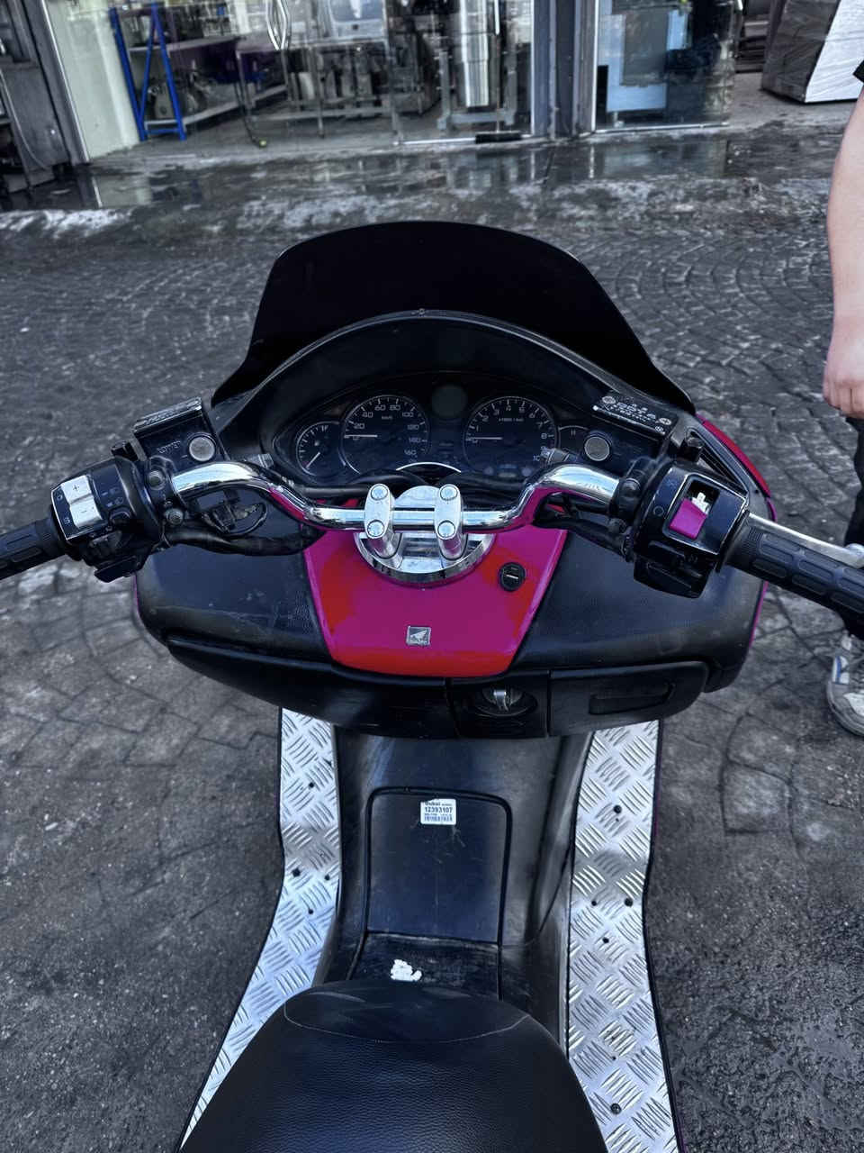 فورزا 0.8دراجه مكفوله كفاله عامه اوراق كامله دراجه معدل 160 شرط سعرها 1150وبيها مجال مكان بغداد ***********
