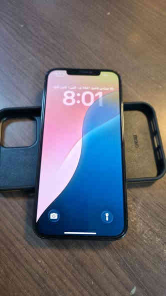 12 برو ماكس للبيع الجهاز نظيف فتح كرتون نظافة 99% بطارية 88 دبل شريحةللبيع 650 و بي مجال للاتصال على رقم ***********
