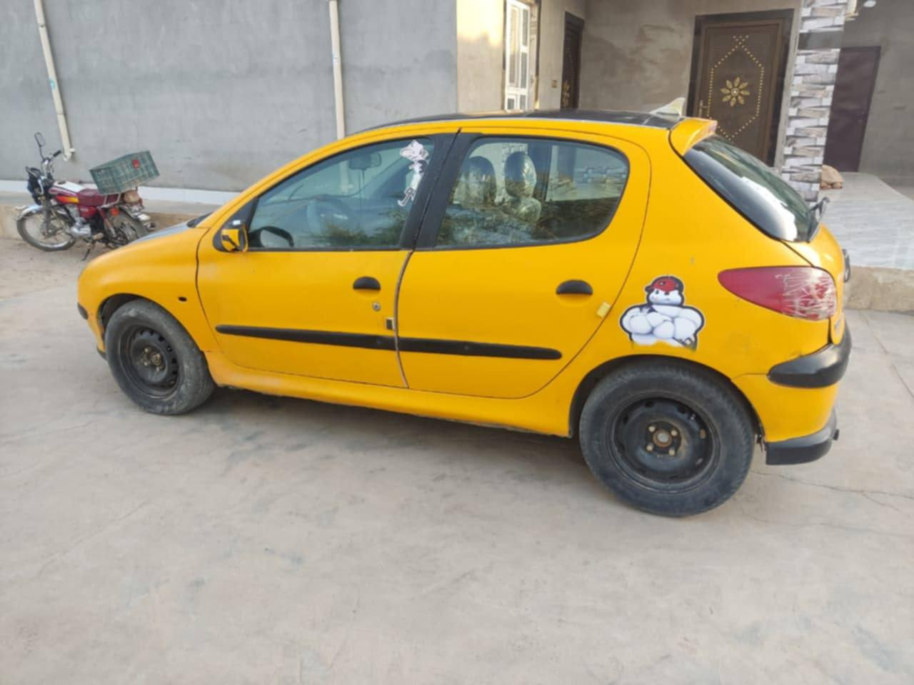 لبيع سعره ٢٥ بيه مجال مو شراي لا تخابرني دكلي هسه اجيك سياره محرك كير كورله تدفئه تبريد مسجله رقم صلاح الدين صدامي شرط تحويل ***********
