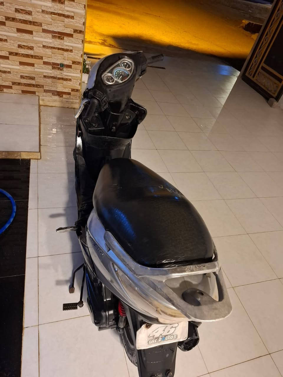 السلام عليكم. دراجه رص للبيع .. كوم حديد .الدراجه غير شغاله سعر 100الف وبيها مجال


**إذا كنت صاحب هذا الإعلان وتريد حذفه لأي سبب، رجاءا أرسل رسالة إلى الدعم الفني**