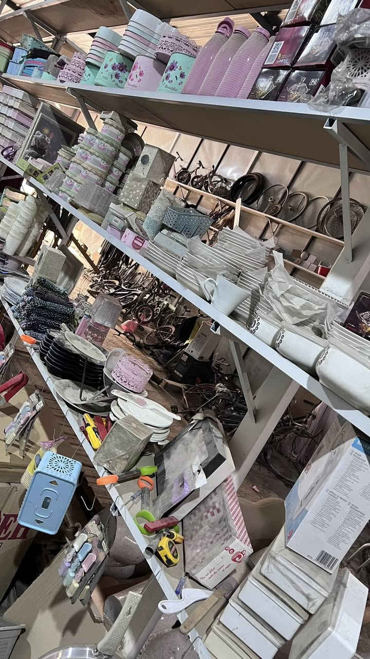 مواد منزليه أبيع شلع للستفسار الاتصال ع الرقم ***********
