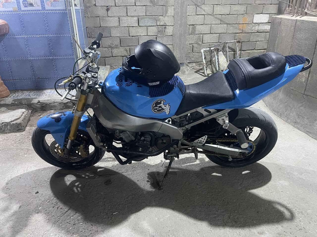 سلام عليكم كاوسكي 636 للبيع الدراجه مفتوحه دراجه تخبل وخير من الله بس محتاج وريد ابيع الشراي يخابرني  سعرها 13  وبيها مجال *********** مكاني بصره ابي الخصيب
