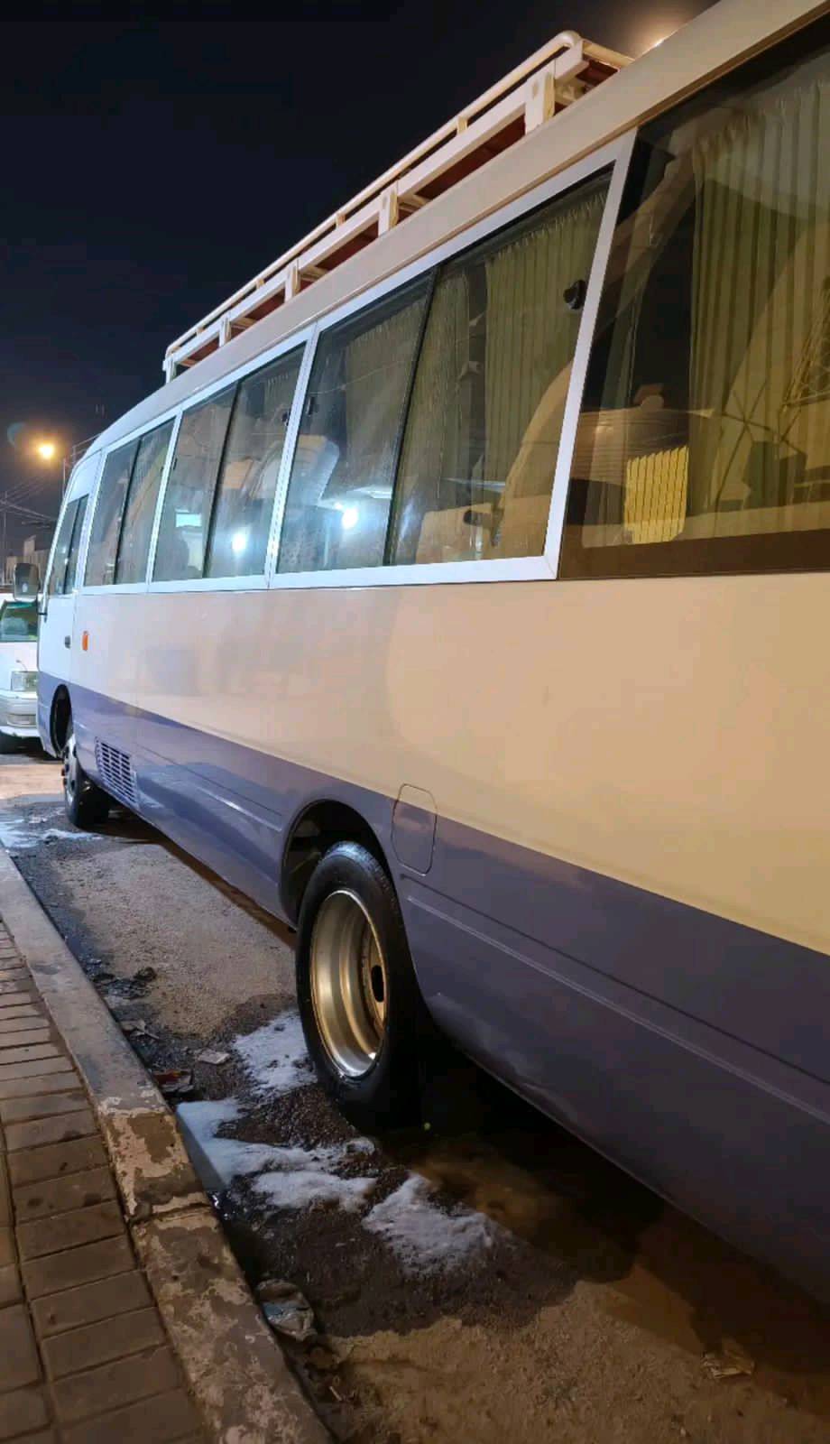 2016 شماليه باسمي دخول جديد 
بيها بخ كويت بلكصيره ونص البجم 
منضومه غاز تبريد محور سيبايه ودرج 
بوشي تاير برجستون قلاب عادي