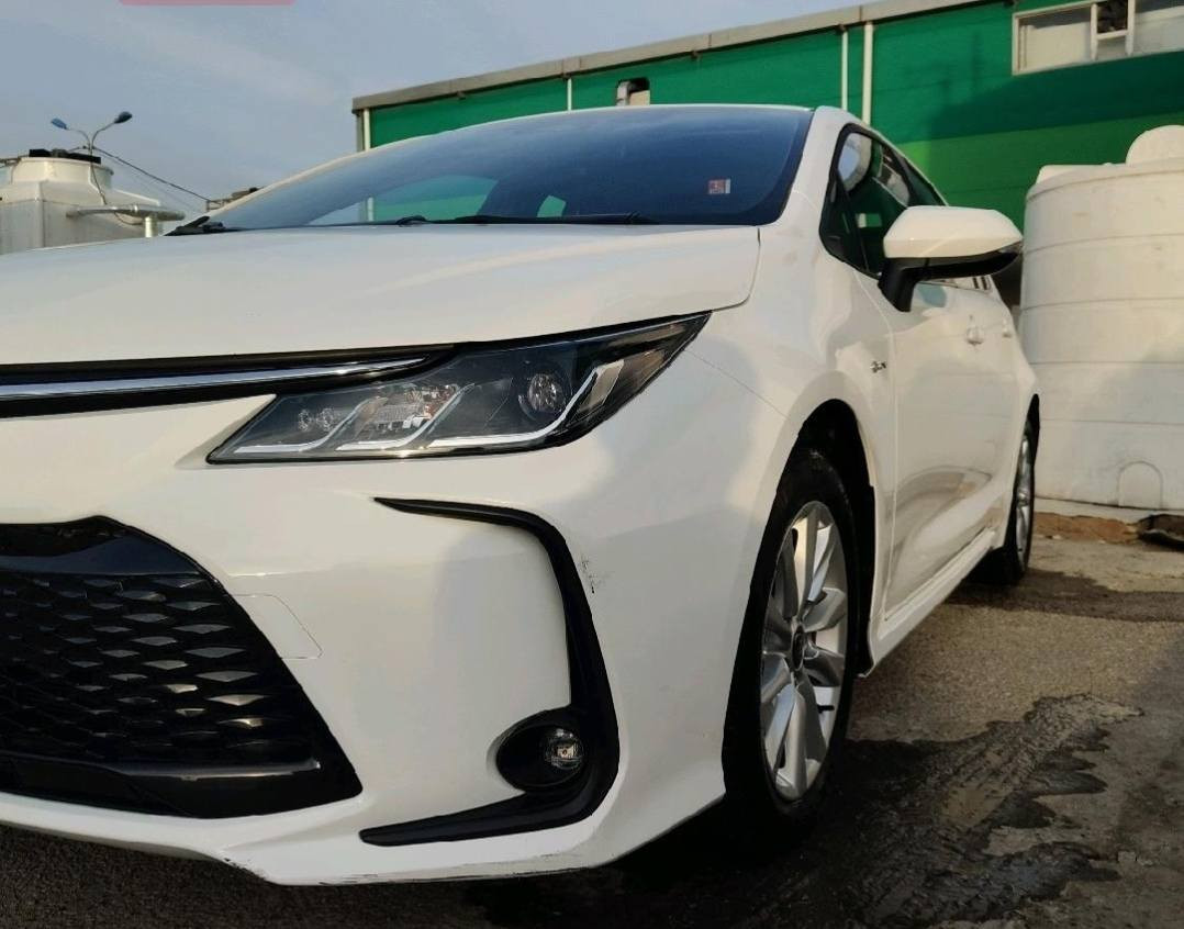 السلام عليكم 
كورلا 2024 الشكل الخليجي 
رقم بغداد / مكفوله كفاله عامه 
محرك 1.8 
لايتات زينون 
بلوجكتر زينون
رادار امامي
اشاير بلمري
وفتحة سقف سلايد روف
الداخل جلد اسود
تحكم ستيرن جهتين
شاشه وكامره
تبريد شاشه
مخرج تايبسي
إيفي مود
درايف مود
سايد بريك بصمه
واوتو هولد
بك لايت led
اشاير led
السعر /147 وبيه مجال قليل 
العنوان / كربلاء ***********
