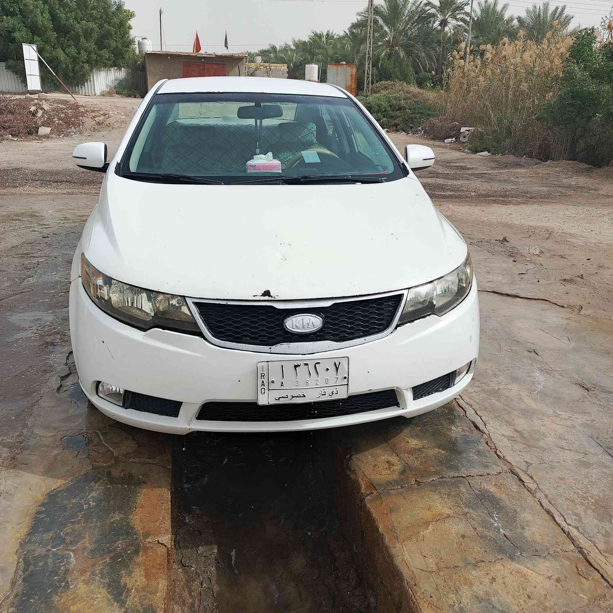 كيا فورتي موديل 2013 رقم ذي قار مكينة 2000 دوش تبريد ثلج سيارة مال جناي 100 ذي قار سوق الشيوخ 
الهاتف ***********
