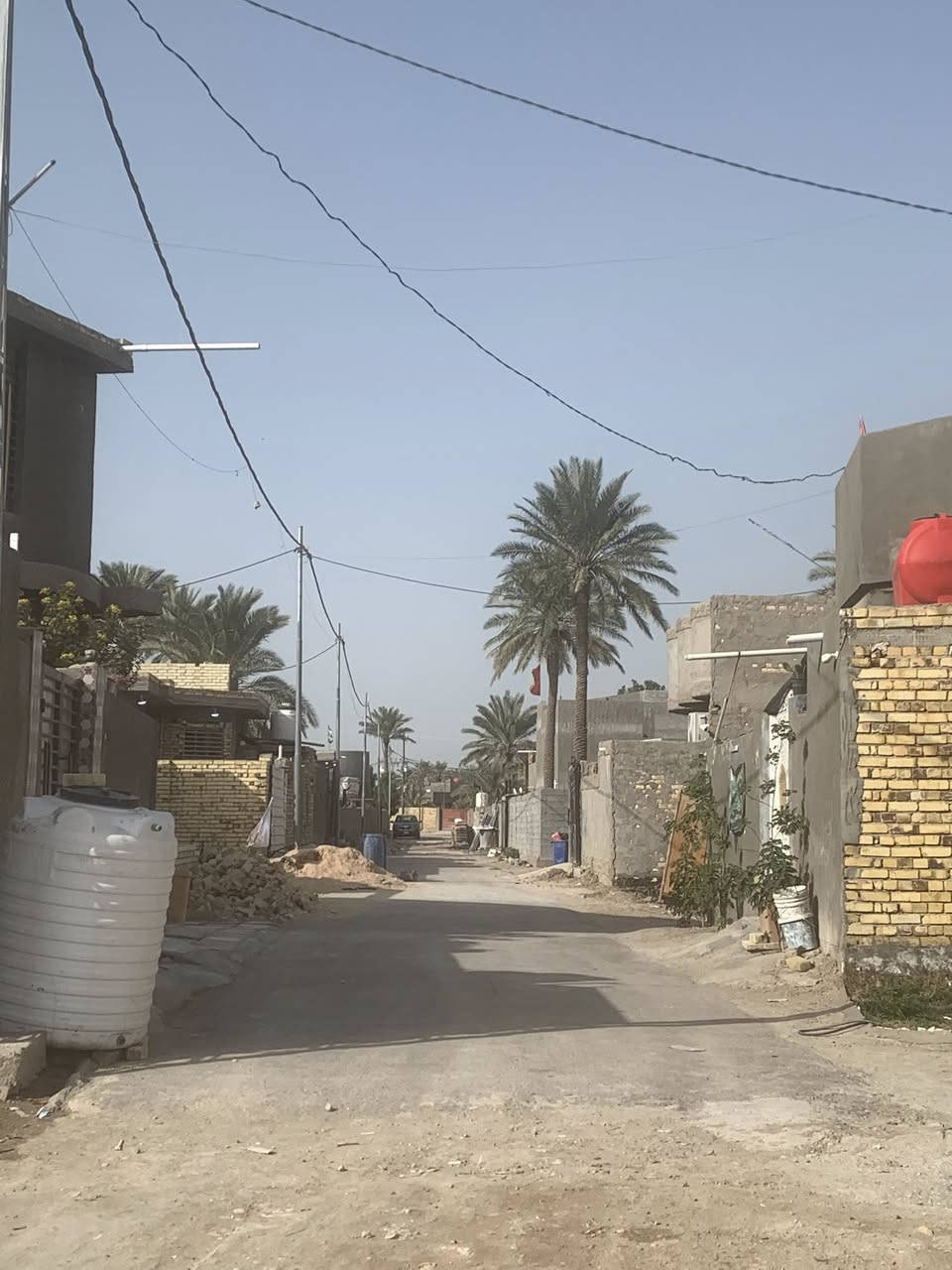 ⚠️ قــطـعـة أرض لـلـبـيـع
⚠️  طـابـو زراعـي سـنـد 25
⚠️ الــمـسـاحـة 200 مــتـر
⚠️ الـواجـهة 10 مـتــر
⚠️ الـنـزال 20 مــتــر
⚠️ الـمـكـان / الـحـمـزة الـغـربـي / الـمـعـارة / قـبـل بـيـت مـحـمـد كـامـل / أرض بـيـت سـيـد لـطـيـف
⚠️ عـرض الـشـارع 7 مـتـر
⚠️ 100 متـر عـن شـارع الـمـعـارة الـعـام 
⚠️ تـبـلـيـط / كـهـربـاء / مــاء
⚠️ الـمـوقـع راقـي جداً جداً جداً
⚠️ الـسعـر مـنـاسـب جداً 
⚠️ للإسـتـفـسـار مـراسـلة الـصـفـحـة او الإتـصـال عـلـى      
       الـرقـم أو عـلـى الـواتس آب  ***********
