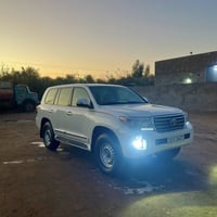 لاندكروز ستينيه • ٢٠١١ • بنزين وغاز