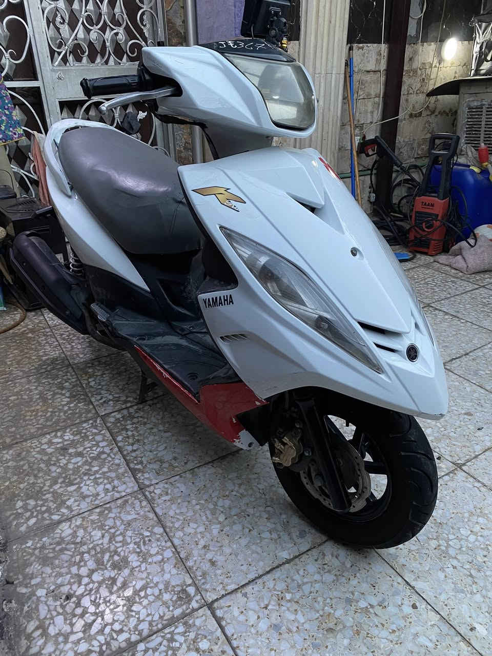 سلام عليكم للبيع جي تي ار مكينه مكفوله دراجه حلوه ناعمه خرسه مال جناي شديت تجوه اليوم بس مطكيتلها صوره مكاني بغداد الدوره شارع ستين السعر 750 رقمي ***********
