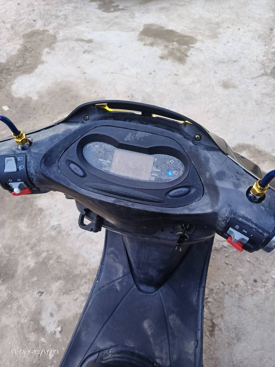 السلام عليكم دراجه جديده كلش نظافه 100بل100شلعه ومعدل كلش قويات سلف كهربائيات كل  دراجه حاويه العنوان النجف السعر 625الرقم ***********
