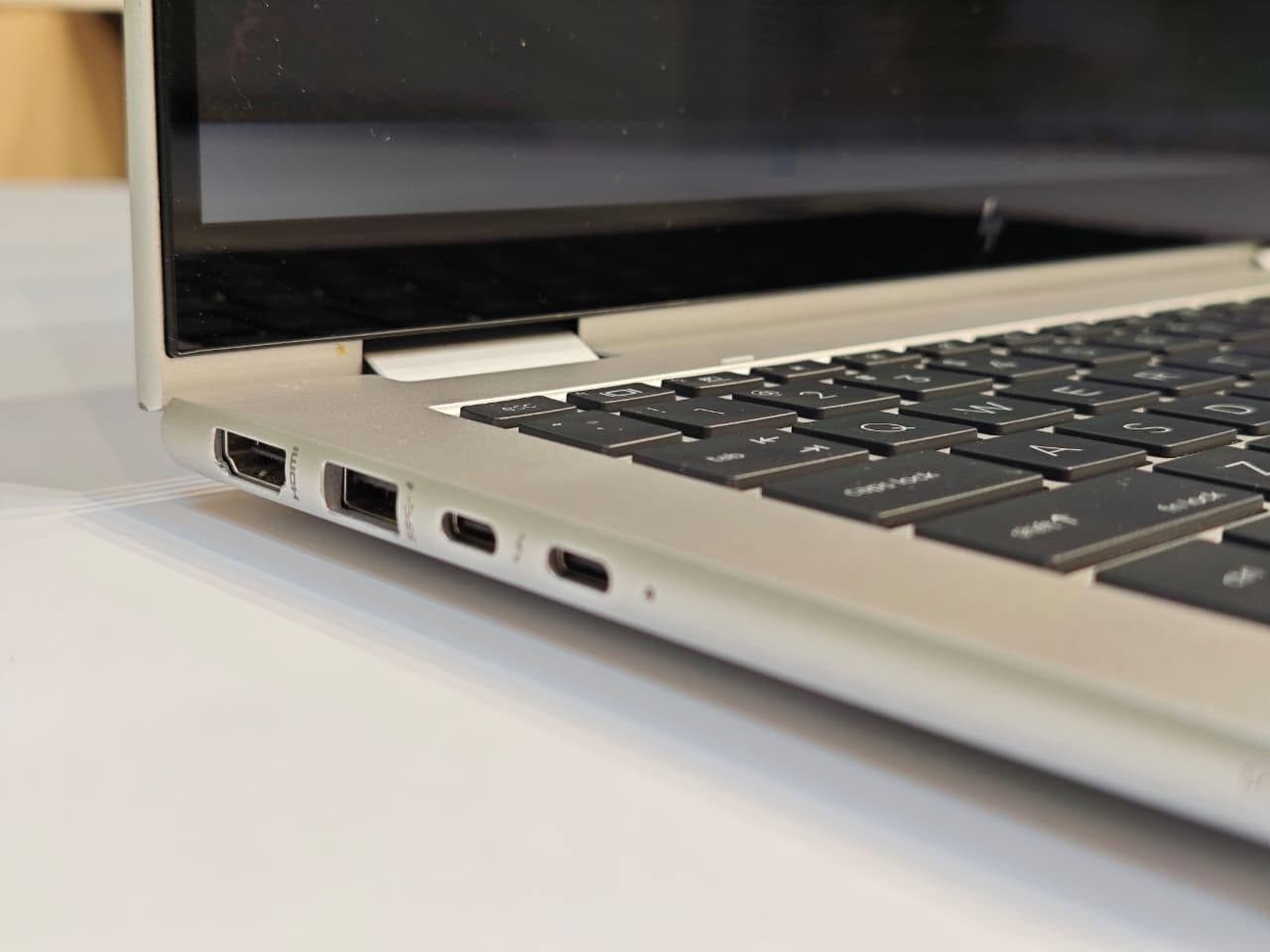 ## 💻🖤 HP EliteBook 1040 G9 x360

فخامة رجال الأعمال في جهاز واحد 👑✨

🔹 **CPU:** Intel Core i7-1255U Gen 12
🔹 **RAM:** 16GB DDR5
🔹 **SSD:** 512GB NVMe
🔹 **GPU:** Intel Iris Xe
🔹 **Display:** Touch Screen
🔹 **Design:** x360 (لابتوب + تابلت)

✅ شاشة لمس دقيقة وسلسة
✅ تصميم x360 عملي للاجتماعات والعروض
✅ هيكل معدني فاخر وخفيف الوزن
✅ بطارية ممتازة للاستخدام اليومي
✅ مناسب للشغل، الدراسة، البرمجة وصناعة المحتوى الخفيف

📍 المهندسين – 8أ ش الفرات، جامعة الدول العربية

📞 **01029277807**


**إذا كنت صاحب هذا الإعلان وتريد حذفه لأي سبب، رجاءا أرسل رسالة إلى الدعم الفني**