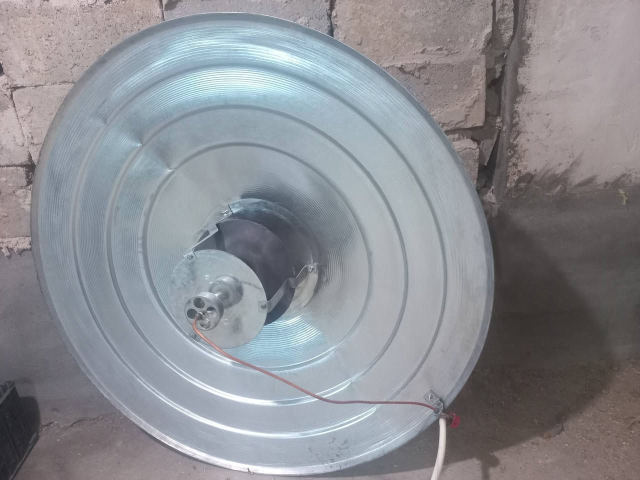 السلام عليكم ورحمة الله وبركاته 
حاظنه للبيع مشتغله مره وحده ماحاجه احلف لان بهل وكت اليحلف حرام /للتواصل اكثر ***********
وافق ادمن يحفظكم لله
