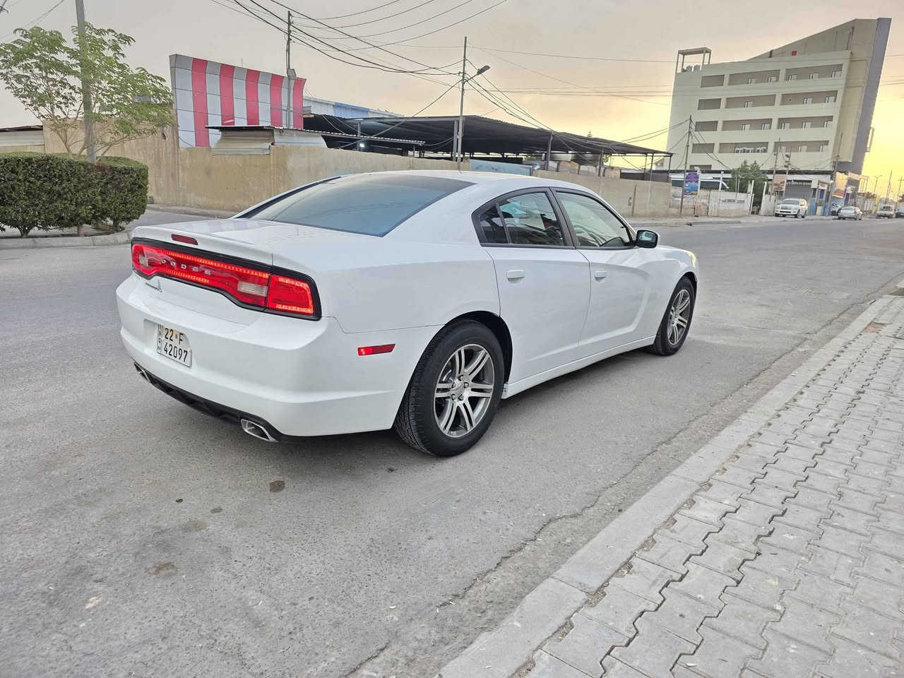 السلام عليكم جارجر كندي   ٢٠١٢ مكينه ٣٦٠٠ كير كصبه سياره داخله كلين  بلعراق صار بيه بس بنيد صبغ  بدون اي داخل بدون ايرباك سياره جاهزه من كلشي  مابيه اي نقص  رقم اربيل دولي سنويه وقم كله جديد تحويل او وكاله  سعر ١٥٥ رقمي *********** اسيا *********** البصرة, العراق
