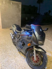 بطح سزوكي قرش مديل 1996 قبق احمر يعني 16ولف دراجه مميزه الدراجه شغاله ...