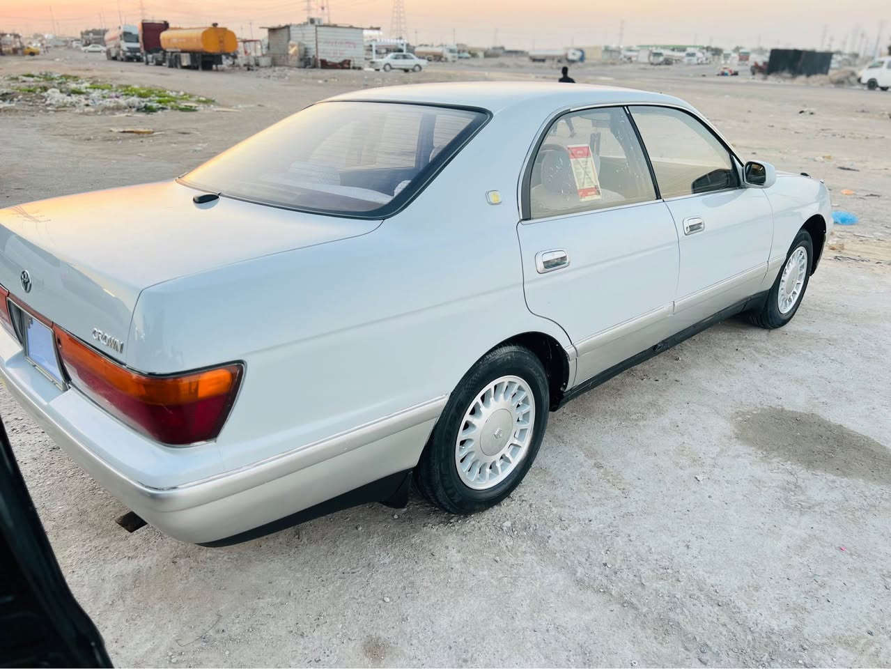 سلام عليكم للبيع بطه فصل موديل 1994 فنر بلاد سياره كفاله ضربه وكص ونقل وعيب شرعي مكينه وكير جدد مكفولات تخم تاير جديد 
 حداديه جديده سياره دواخل جديده كشنات بطاين جدد رقم بصره مشروع وطني تحويل مباشر  سعر 59 قفل الشراي يتصل *********** مكان السياره بصره البصرة, العراق
