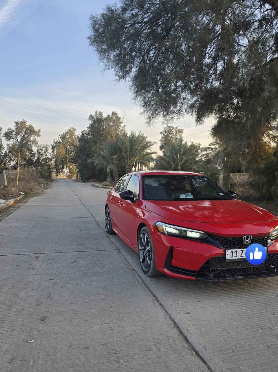 🚗 للبيع – هوندا سيفيك 2025 Touring (Hybrid)
• الموديل: 2025
• الفئة: Touring
• اللون: أحمر دم الغزال
• العداد: 17,000 كم
• الحالة: نظيفة جداً / استخدام شخصي
المواصفات:
✔️ محرك 2000cc تنفس طبيعي هايبرد
✔️ جير أوتوماتيك
✔️ صرفية وقود ممتازة
✔️ شاشة كبيرة + Apple CarPlay / Android Auto
✔️ كاميرا خلفية + حساسات
✔️ مقاعد جلد
✔️ بصمة تشغيل
✔️ فتحة سقف
✔️ أنظمة أمان كاملة
ملاحظات هامة:
⚠️ الأيرباق السائق وتحت الستيرن طاك
🔹 الحادث موجود ومبين بالصور
🔹 التبديل فقط بنيد + جاملغ الايسر (بارد)
✔️ كفالة كير ، كفالة المحرك، وأصوليات .
السيارة بأسمي 
✔️ رقم بغداد
💰 السعر: 173 ورقة – بيها مجال قليل
📍 المكان: بابل – الإسكندرية
📞 للتواصل: ***********
❌ غير متواجد على الفيسبوك
