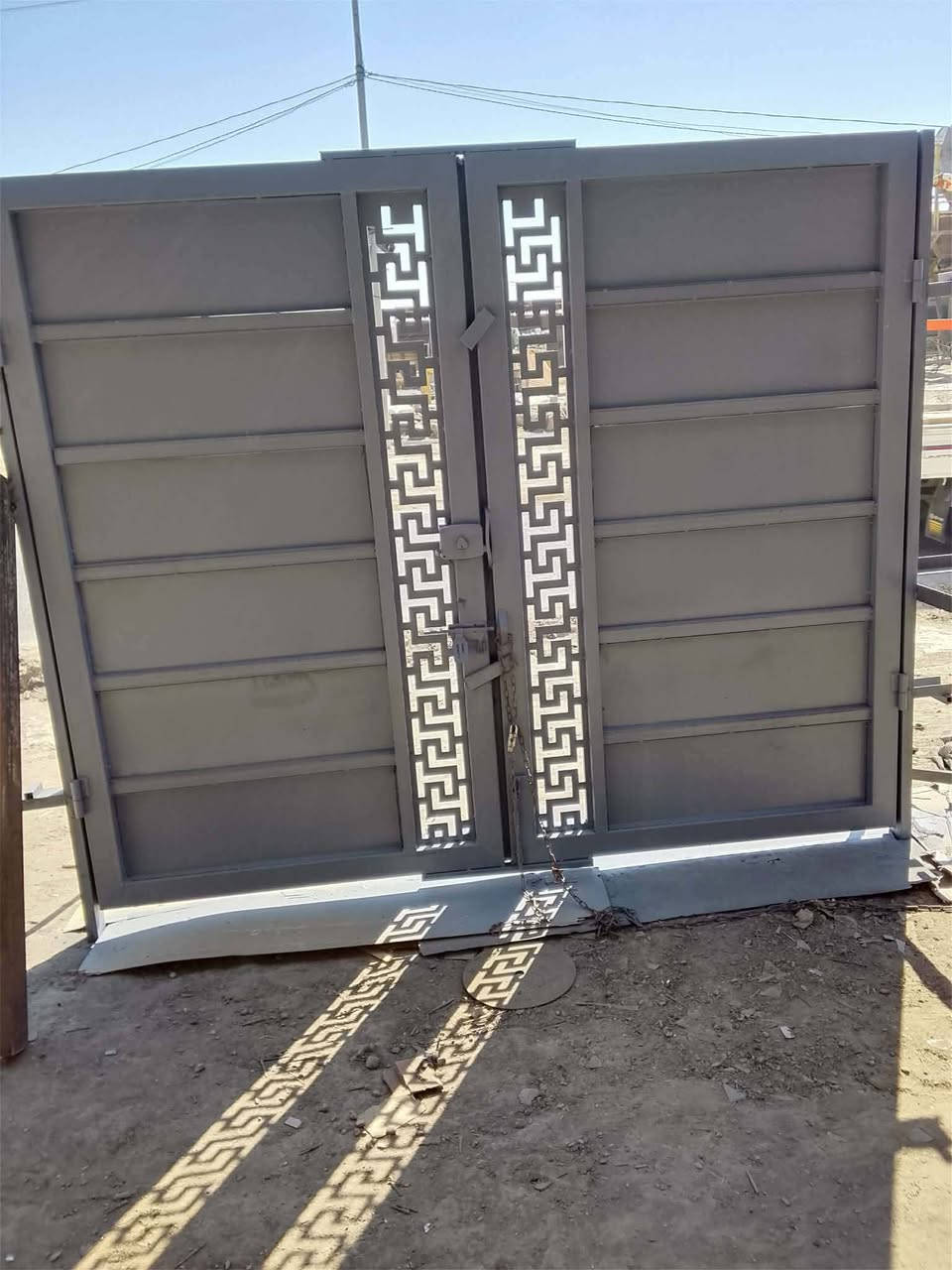 ,باب طلاكتين تسكام حديد ثقيل 2مليم جرجوبه جنل عرض ***********مترين ونص وارتفاع 210هذا رقم بي وتساب 
سعر 340 شغل درجة اولى عنوان بابل حله
