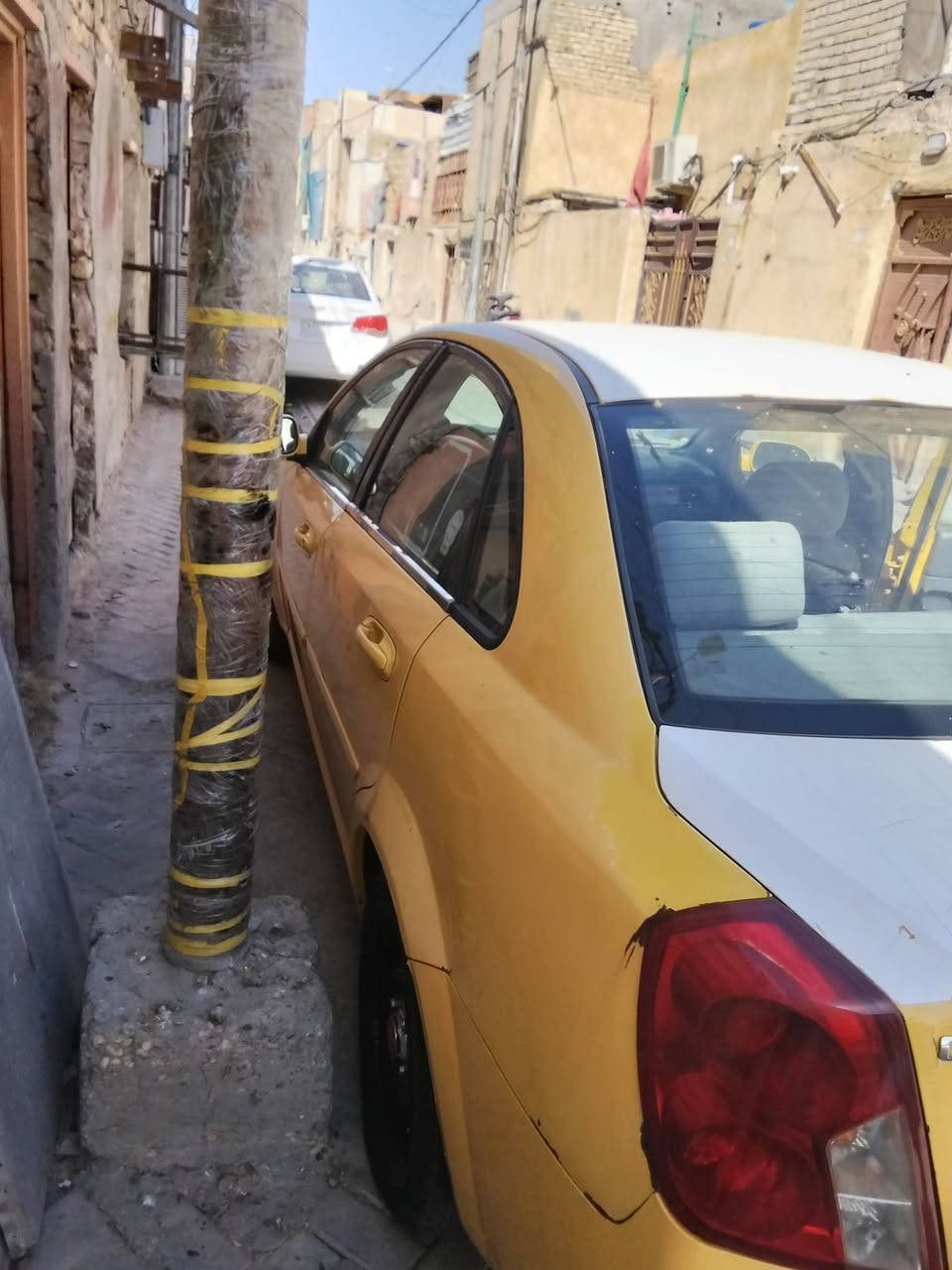 اوبترا موديل 2011
للبيع 
العنوان بغداد مدينة الصدر
السعر 62 وبيها مجال
رقم الهاتف ***********
