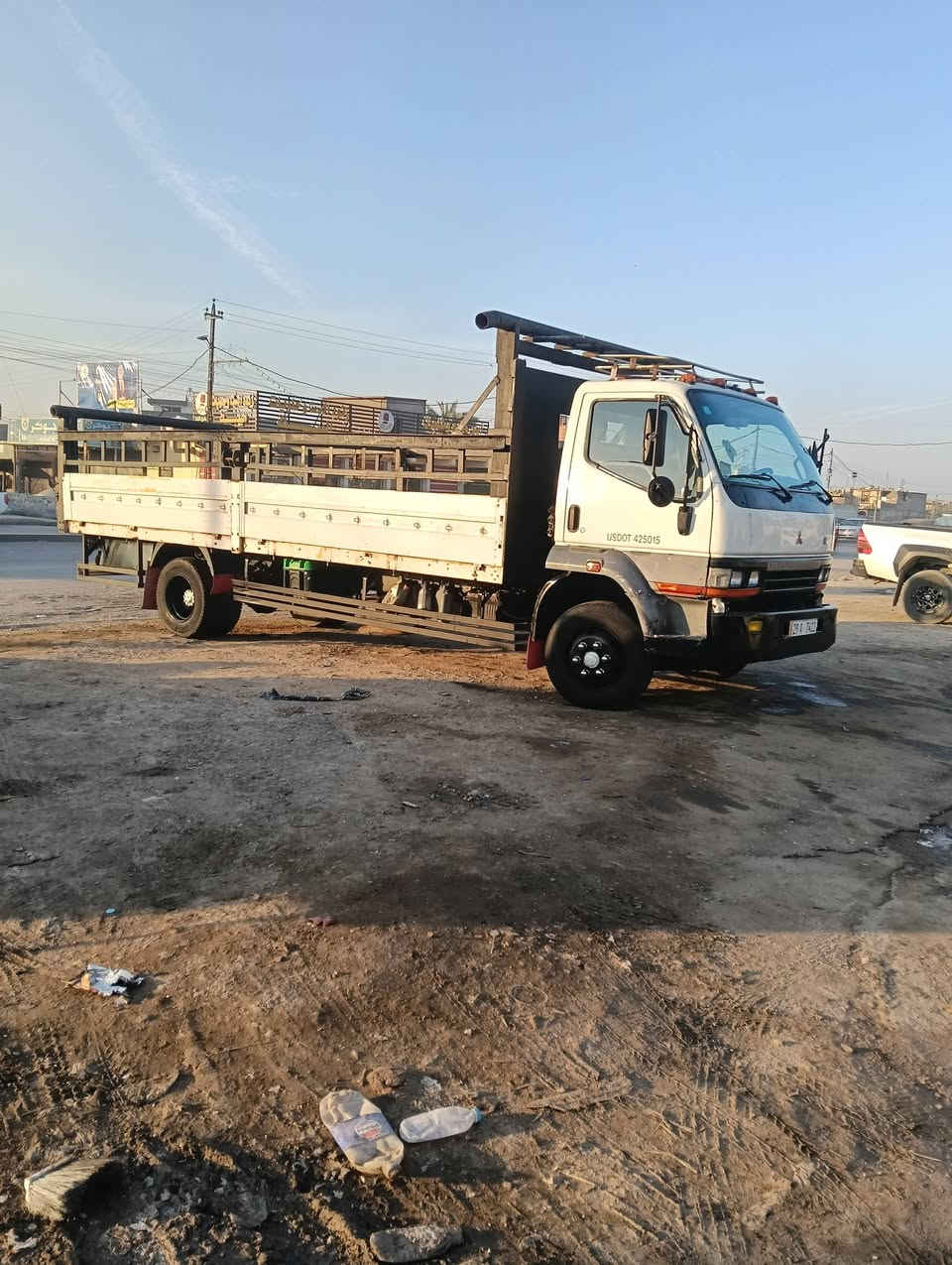 سلام عليكم كنتر بزون 2002 للبيع
سيارة جاهزه تحويل ثاني يوم رقم انكليزي واسط طول سته وربع  
عنوان بغداد 
رقم هـ. ***********
