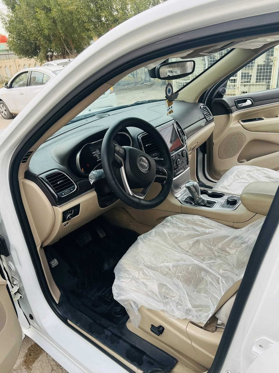 السلام عليكم
جيب اوفر لاند خليجي
وكاله
موديل 2019
السياره جديده جدا
السياره بدون صبغ
جكات / جلد
فول  1/1
للمعلومات او الاستفسار
الاتصال ب الرقم
***********
