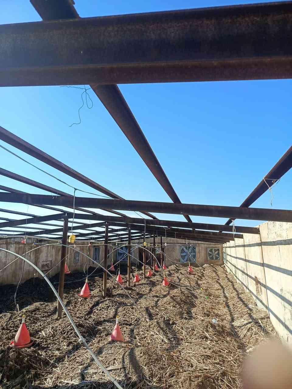 زاويه للبيع العدد 660متر ***********
