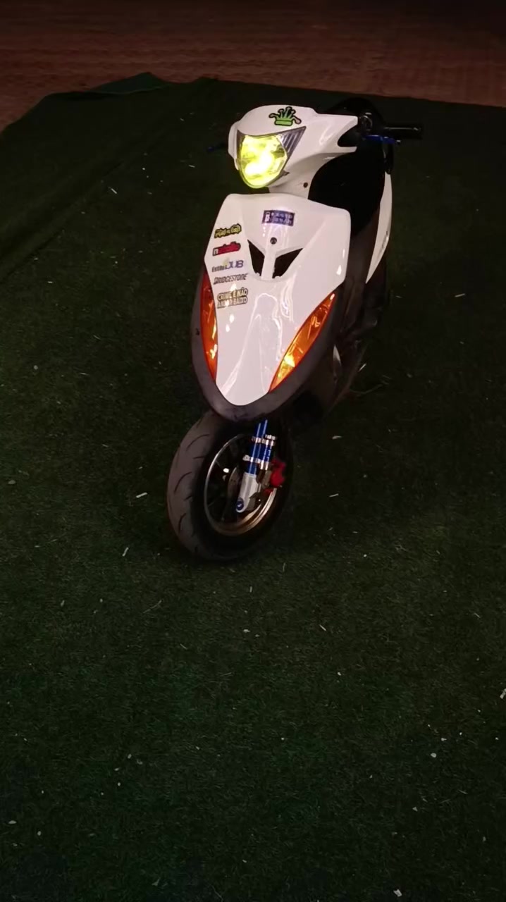 دراجة بلادية ما مفتوحة سعر 800 بيهة مجال


**إذا كنت صاحب هذا الإعلان وتريد حذفه لأي سبب، رجاءا أرسل رسالة إلى الدعم الفني**