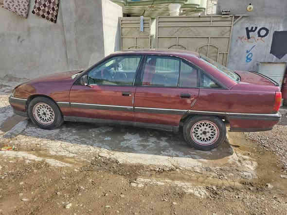 أوبل اوميك موديل 91 محرك بيه صرف صدر جديد سياره جاهز صبغ عام للجماليه سعر 33 وبيه مجال رقم ديالى العنوان ديالى جلولاء رقم الهاتف ***********
