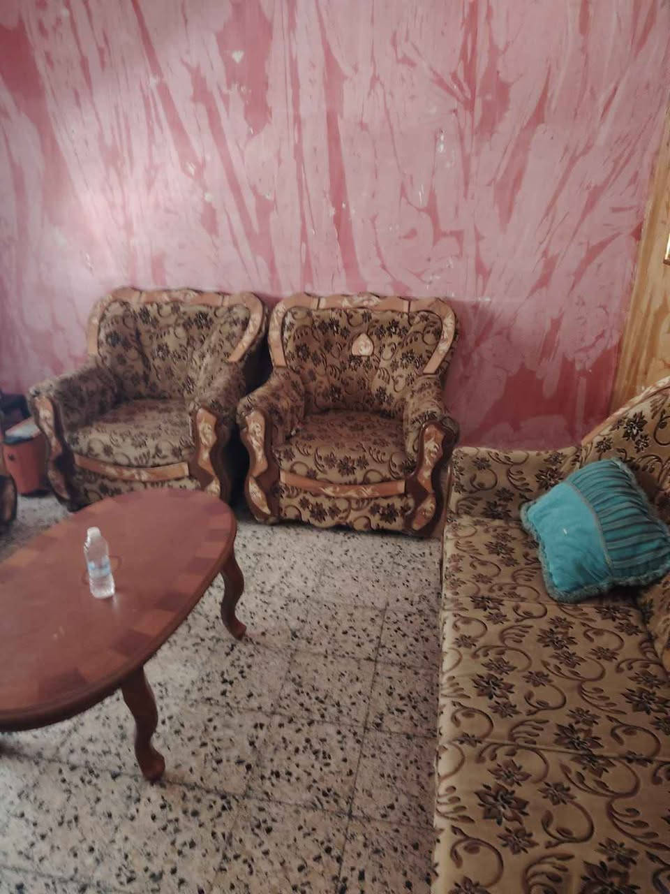 قنفات نظيفه 5قطع السعر 150الف العنوان حي الكفائات البصرة, العراق


**إذا كنت صاحب هذا الإعلان وتريد حذفه لأي سبب، رجاءا أرسل رسالة إلى الدعم الفني**